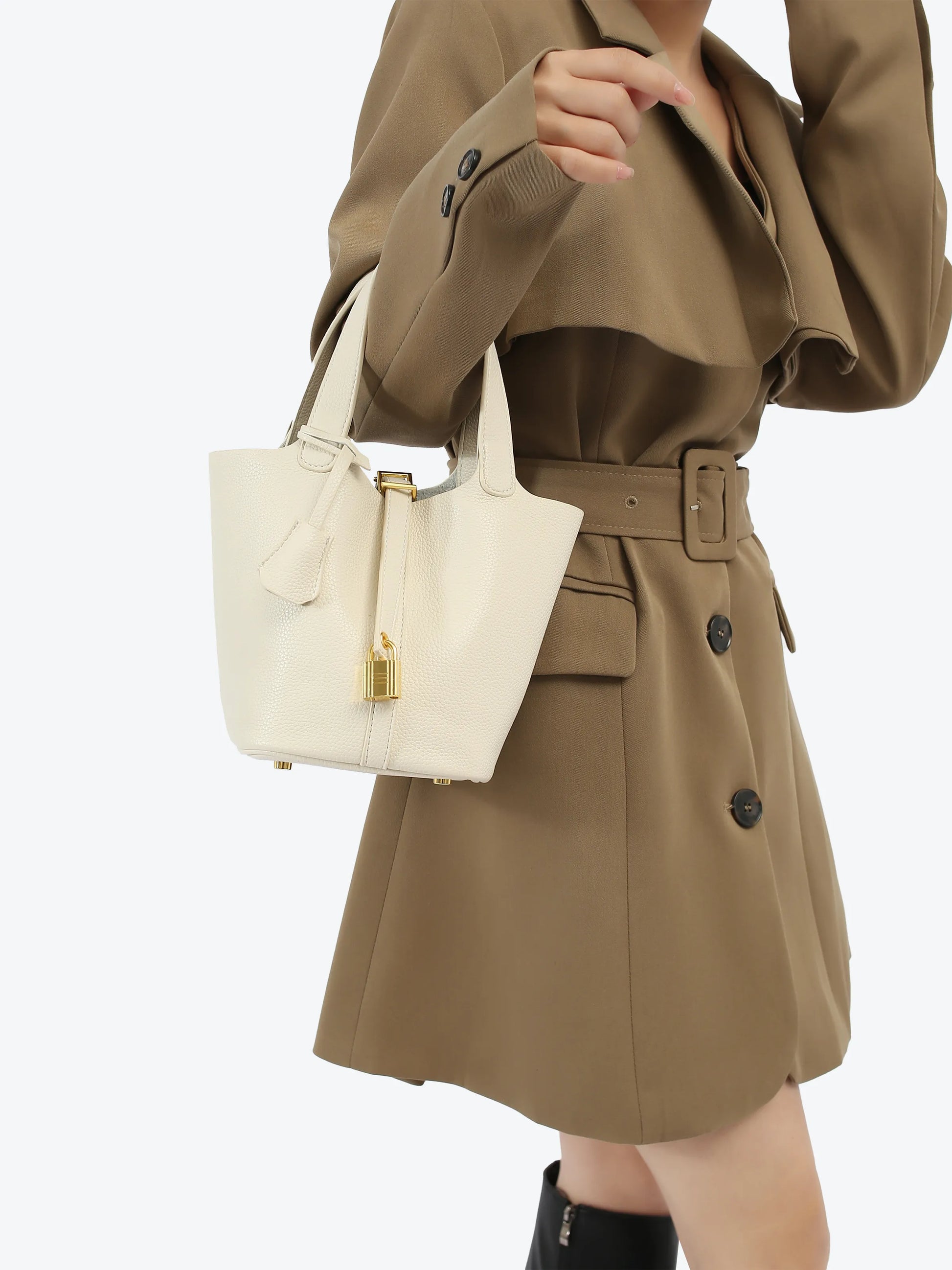 Bucket Bag - Black/ White/Brown