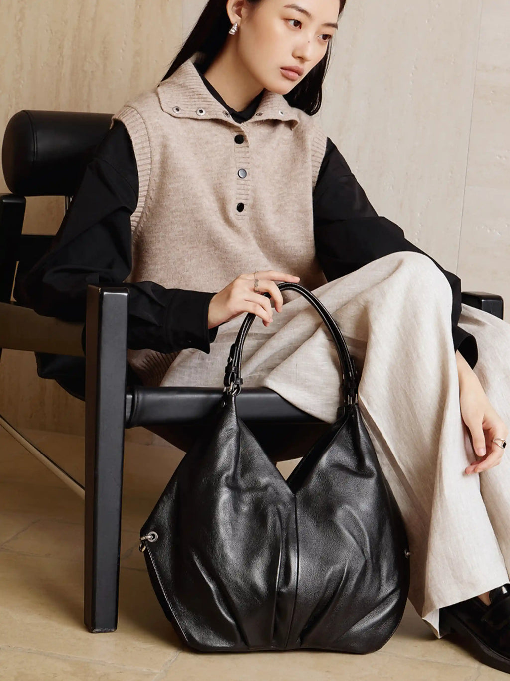 Shoulder Bag - Top-grain leather